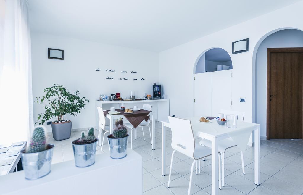 La Postale Bed & Breakfast San Salvo Dış mekan fotoğraf
